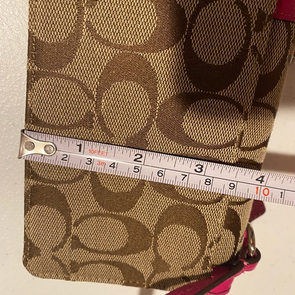 Coach wallet crossbody purse - Picture 4 of 11